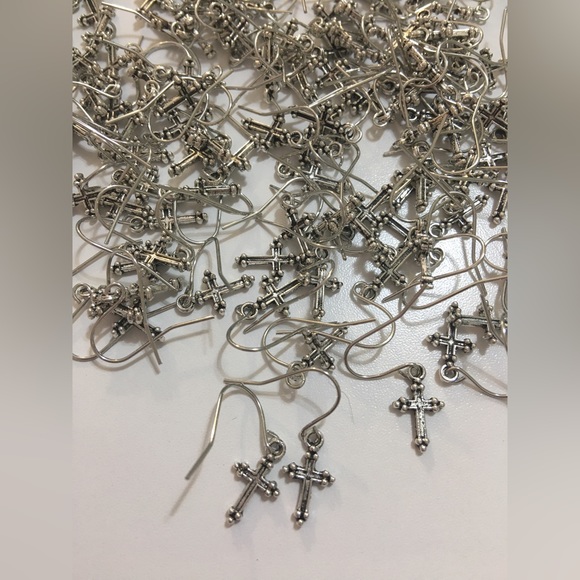 100 Pairs Wholesale Antique Silver￼ Cross Charm ￼￼Small Earrings. - Picture 9 of 12